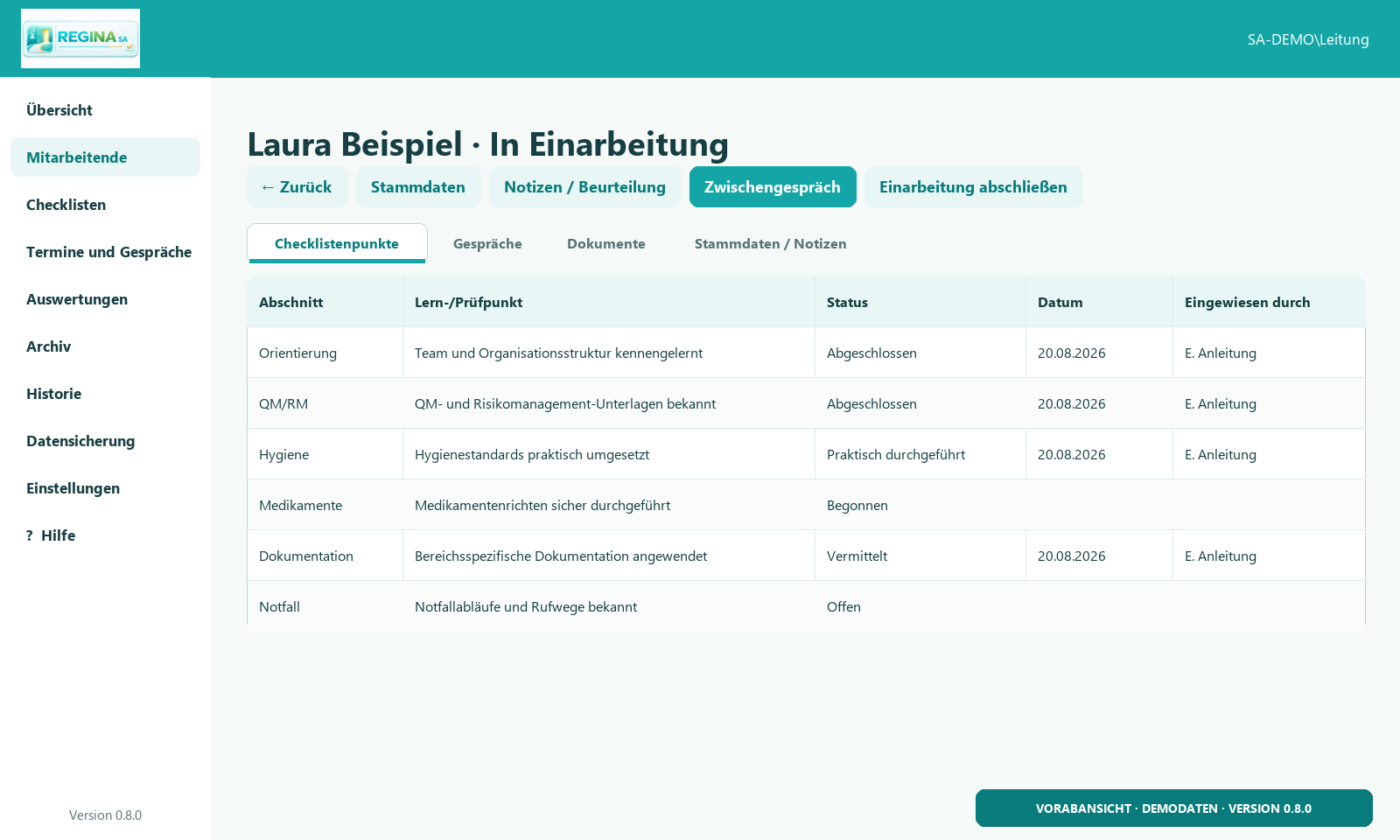 Mitarbeiterakte mit Einarbeitungscheckliste